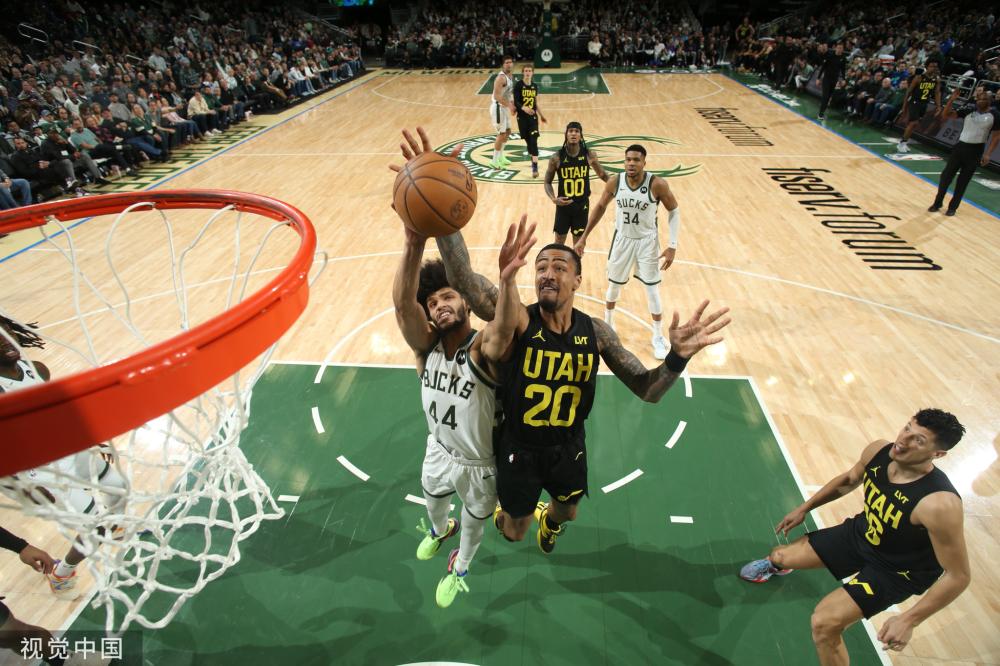 在劍擊賽場 在劍擊賽場